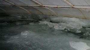 یخ شدن آب در مخزن